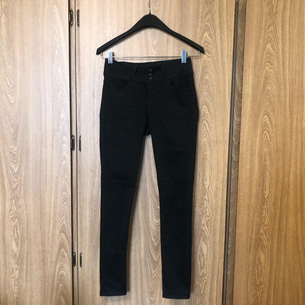 Hot Topic Lovesick Black Super Skinny Pants